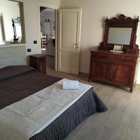 Pianadinavellihouse2 Daire *